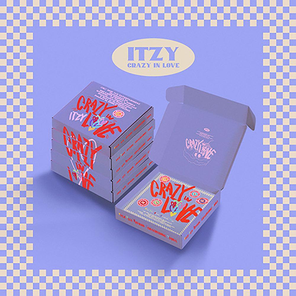 ITZY 1st Album Crazy In Love Official Polaroid Stand Pre-order Photocard  KPOP