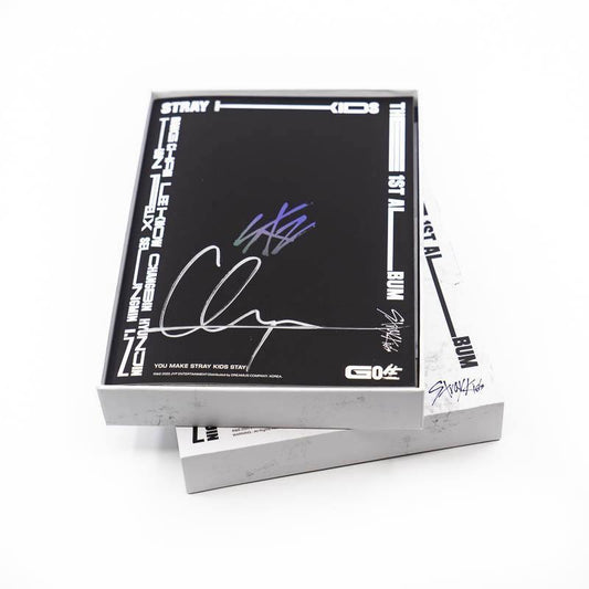 Winner Announcement for : authentic Stray Kids signed album!