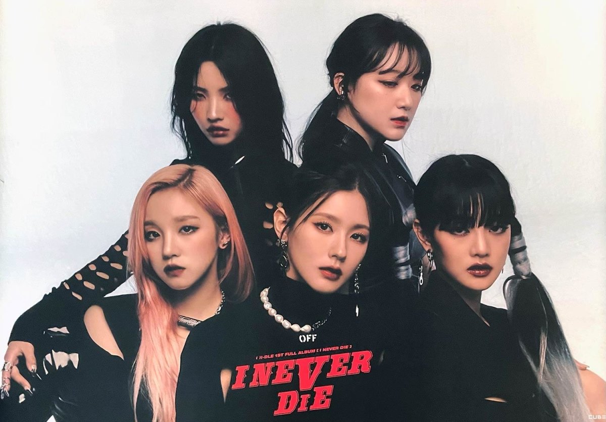 (G)I-DLE - The 1st Full Album [I NEVER DIE] Official Poster RiSKY Version - KAVE SQUARE