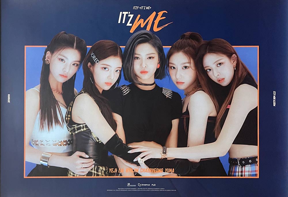 ITZY - Album [IT'z Me] - Official Poster - KAVE SQUARE