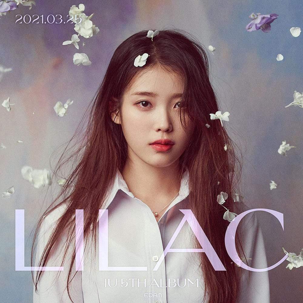 IU LILAC 写真集 フォトブック - ミュージシャン