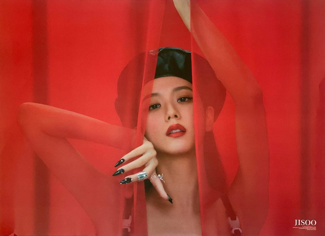 JISOO - FIRST SINGLE ALBUM [ME] Official Poster: RED - KAVE SQUARE